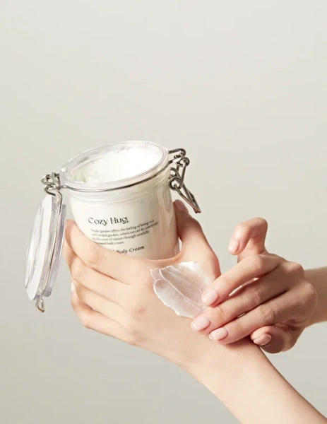 Парфюмированный крем для тела Cozy Hug Purfumed Body Cream Nr.51 250 мл