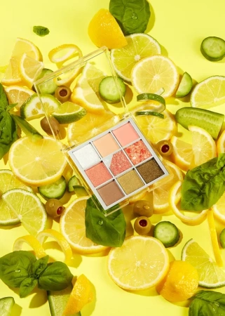 Палетка теней для век с глиттерами Glitterpedia Eye Palette N°6 All of Citrus