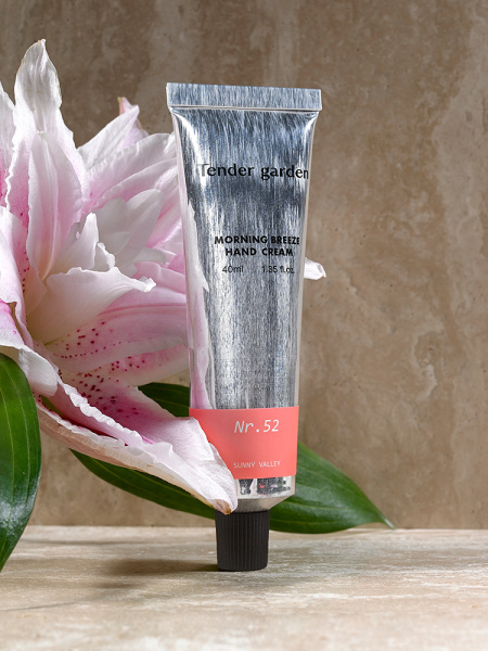 Крем для рук Morning Breeze Hand Cream Nr.52. Tender Garden 40 мл