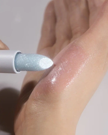 Увлажняющий бальзам для губ с блестками Glacier Vegan Lip Balm No.2 Blue Lagoon