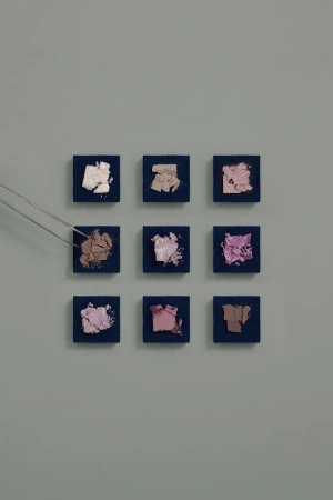 Палетка теней для век с глиттерами Glitterpedia Eye Palette N°4 All of Lavender Fog