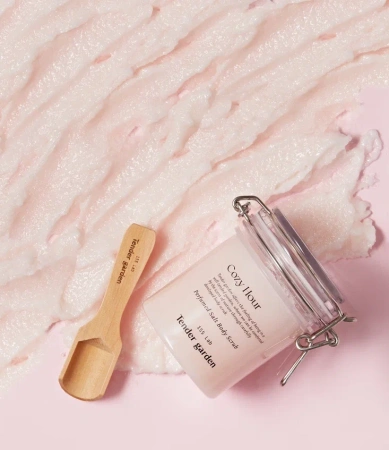 Парфюмированный скраб  для тела Cozy Hour Perfumed Salt Body Scrub N61 350 гр 