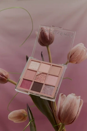 Палетка теней для век с глиттерами Glitterpedia Eye Palette N°5 All of Dusty Rose