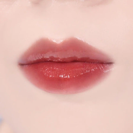 Увлажняющий нелипкий  тинт для губ с эффектом мерцания Non Sticky Dazzle Tint N°2 Sunbeam